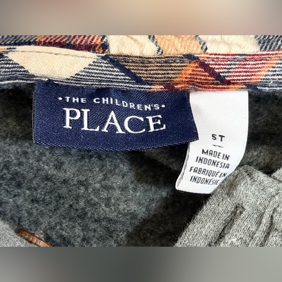 Children’s Place Boy’s Size 4T Two-Piece Sweats with Hood - Picture 5 of 10